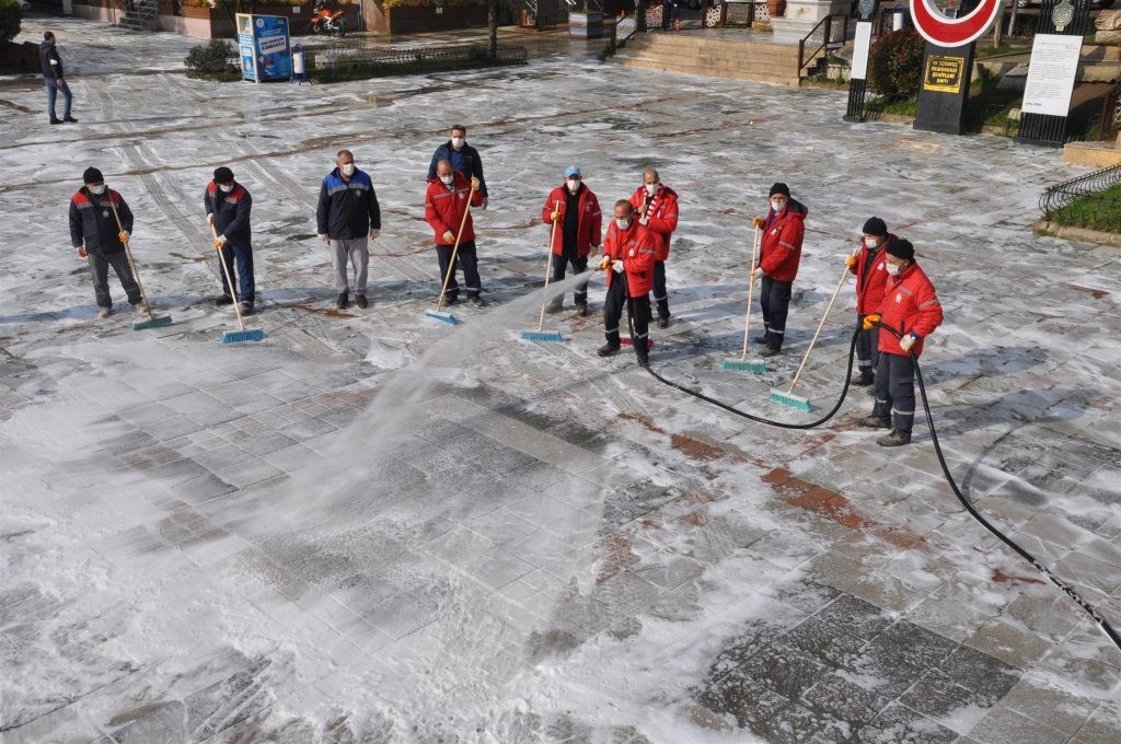 Covid – 19’la mücadele sürüyor