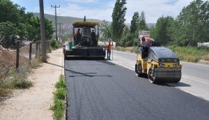 İznik yolunda asfalt çalışması başladı