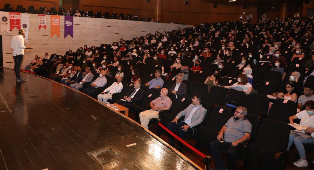 Memur adaylarına ücretsiz KPSS eğitimi