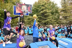 Bursa’da 250 bin çocuk sahaya iniyor