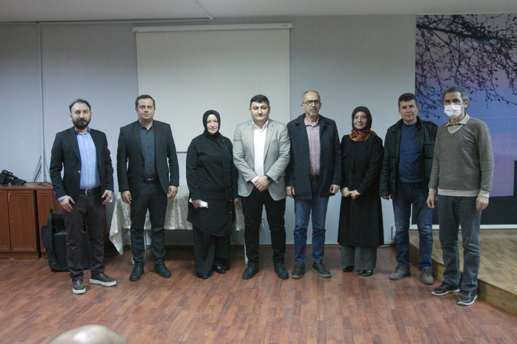 Kent Konseyi Şinasi Kaya yeniden başkan