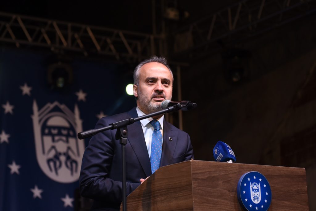 Amatör kulüpler Büyükşehir’le güçleniyor