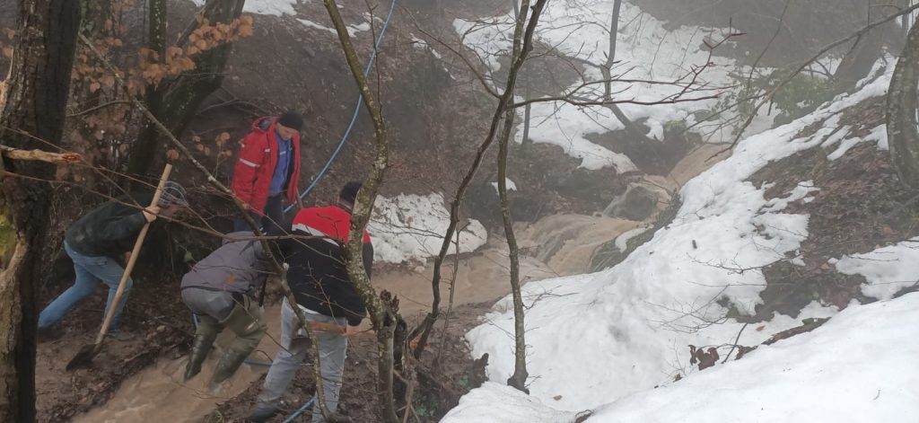 Mahmudiye’de gölet için  ölçümler  başladı!