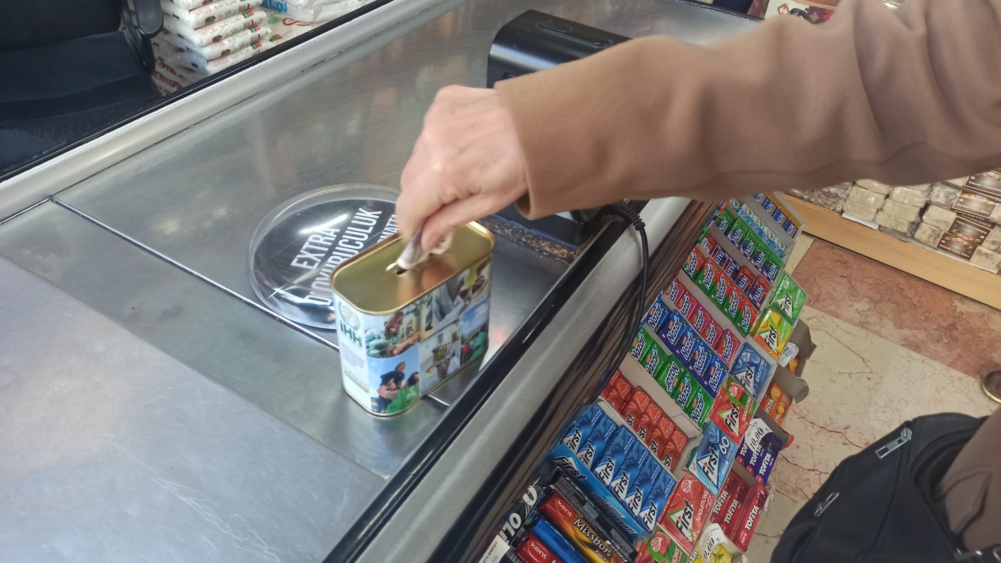 Esnaf Sanatkârlardan ”sen üzülme” kampanyası