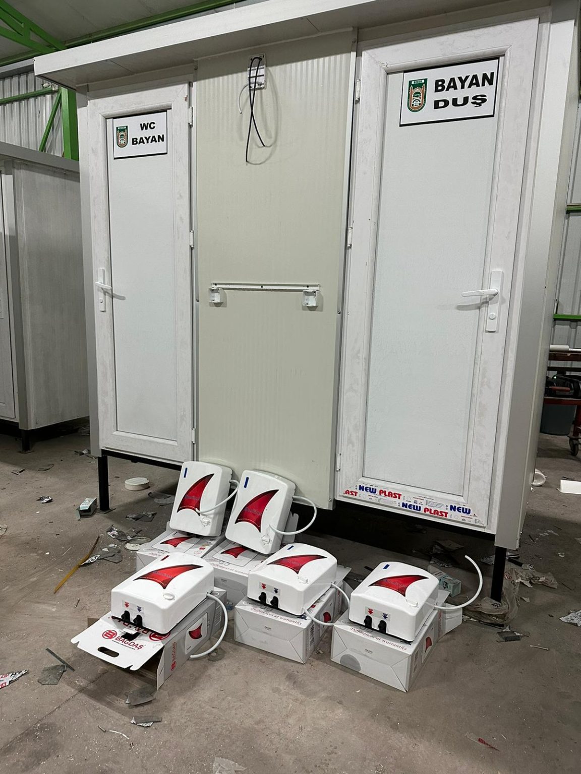 BESOB Deprem bölgesi için duş kabinleri üretmeye başladı