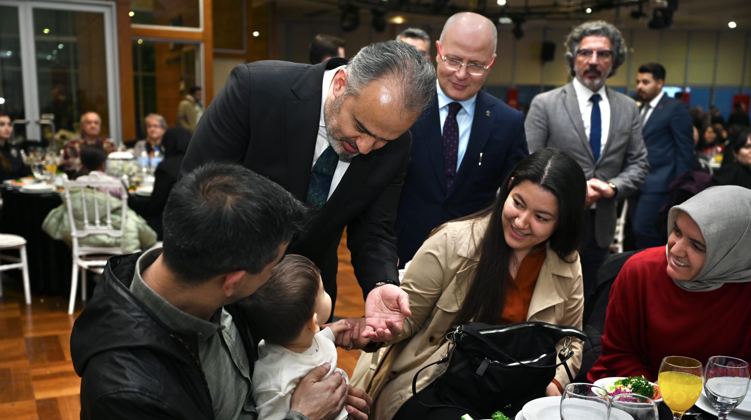 “Rabbim bu milleti hain emellerden korusun”
