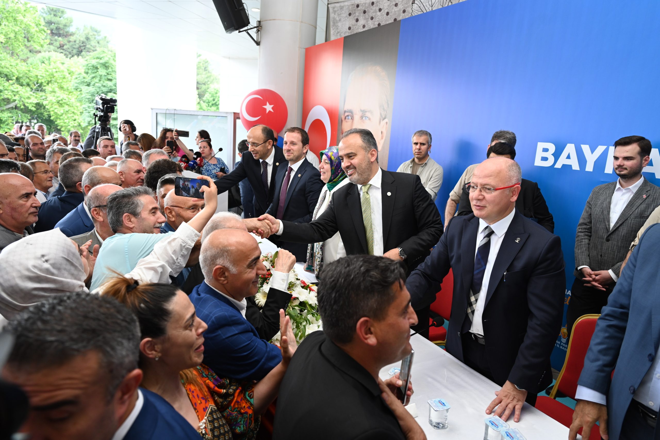 Bursa’ya ‘hizmet bayramı’ geliyor