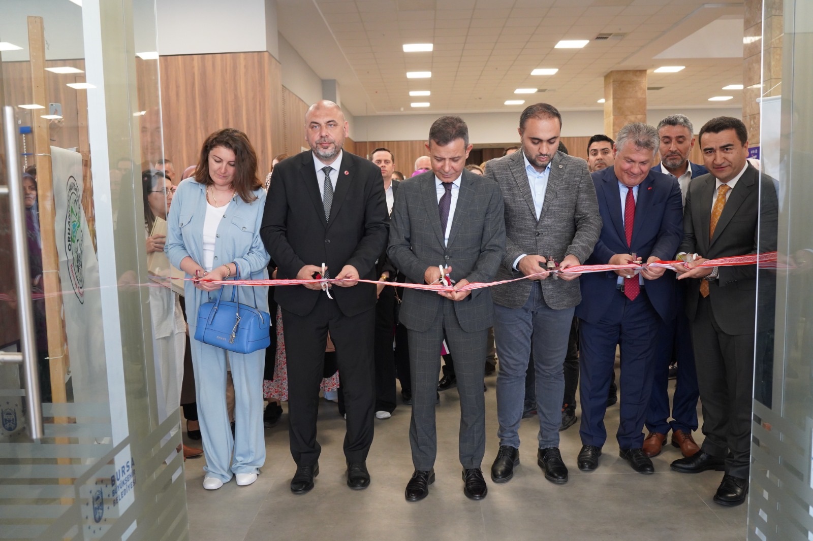 Halk Eğitimde yıl sonu sergisi açıldı