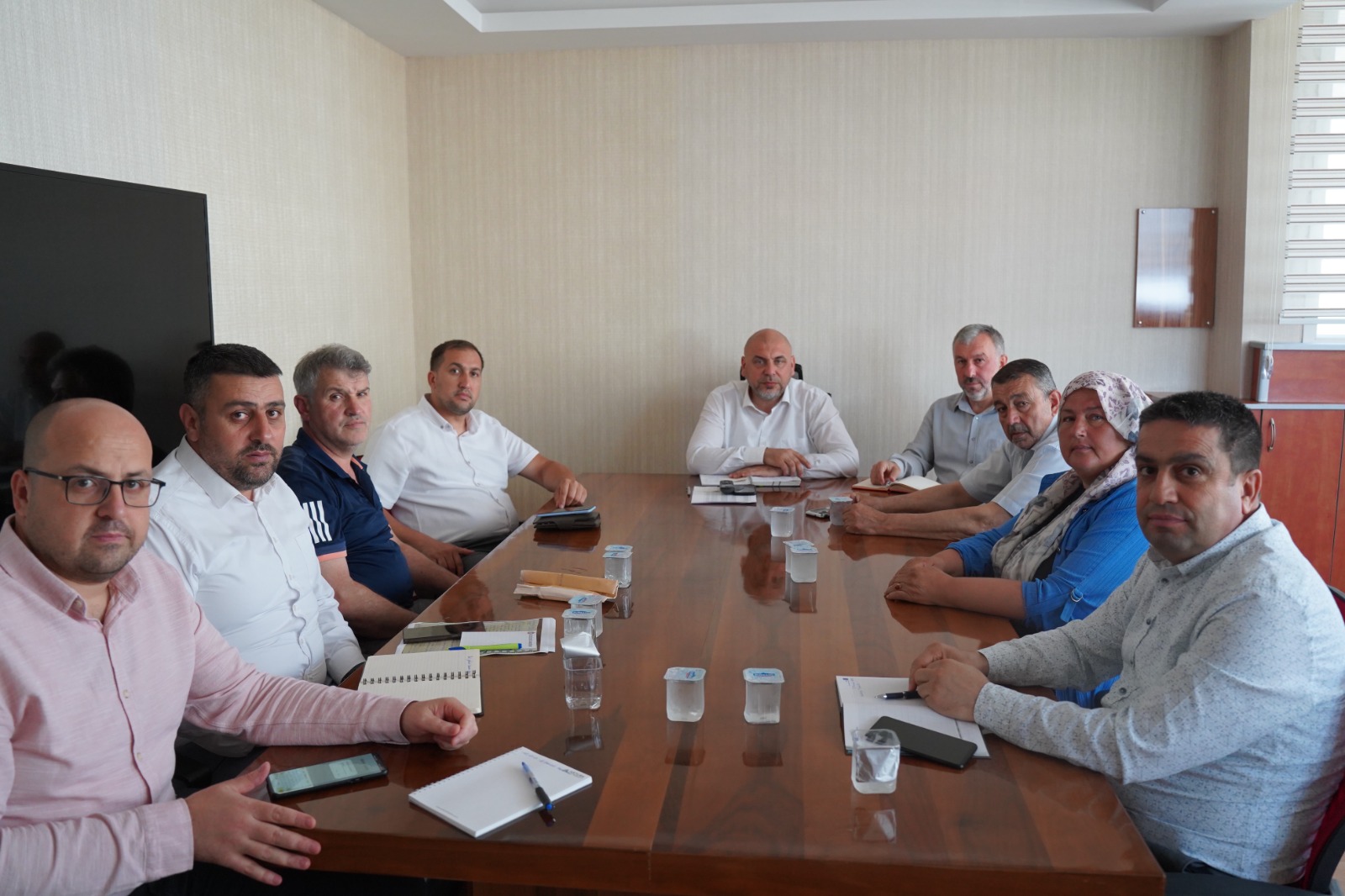 Sel bölgesinde, önlemlerle ilgili toplantı