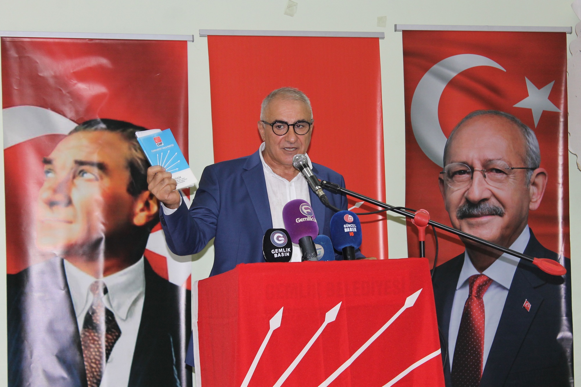 CHP Gemlik’te Şükrü Aksu yeniden başkan