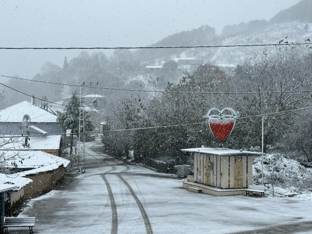 Orhangazi’ye ilk kar düştü