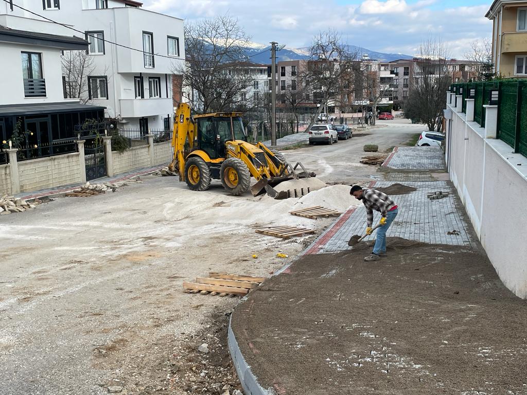 Ekipler durmaksızın çalışıyor