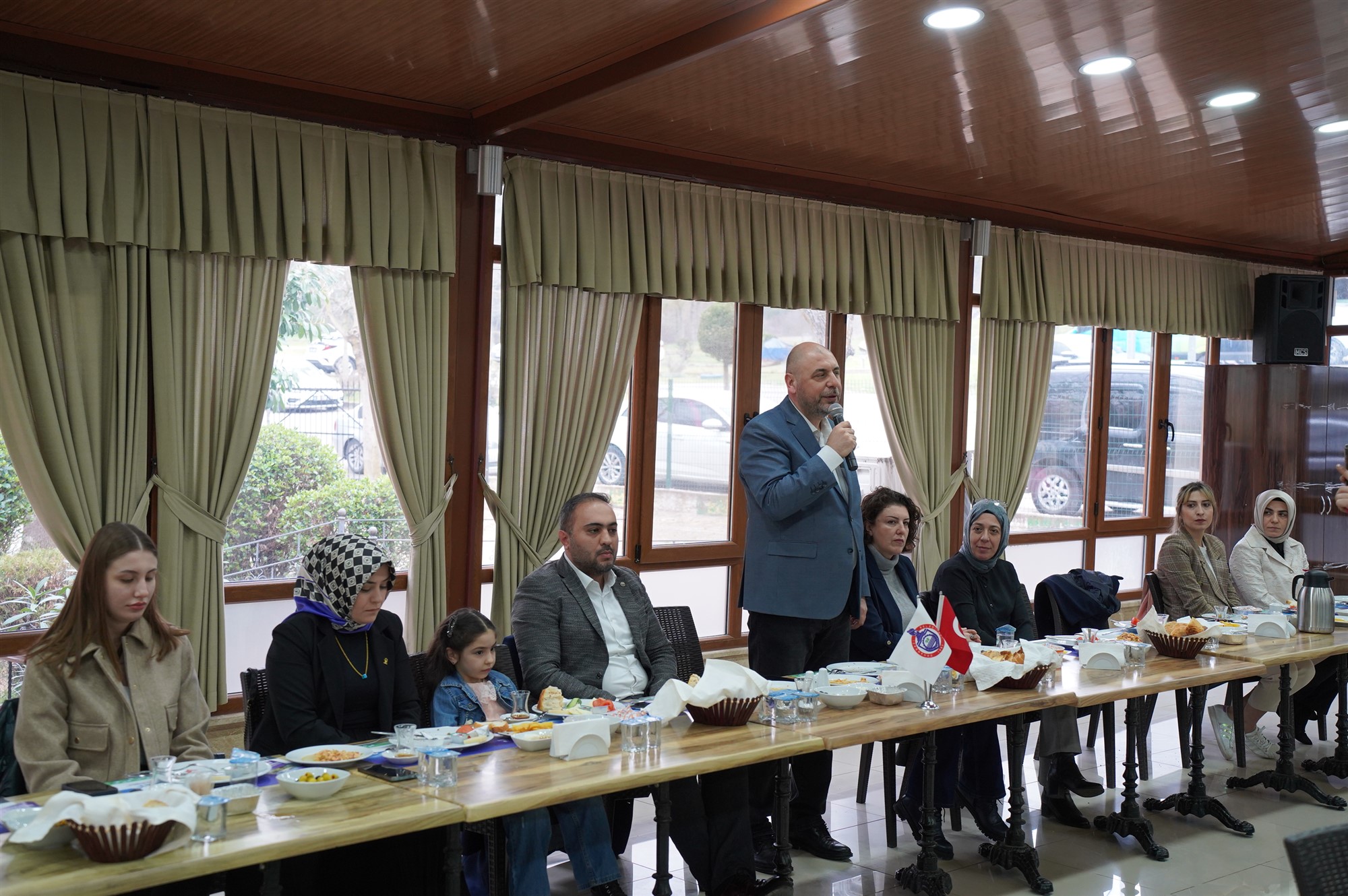 Başkan Bekir Aydın Kadınlar Günü’nde Kadınları Ağırladı