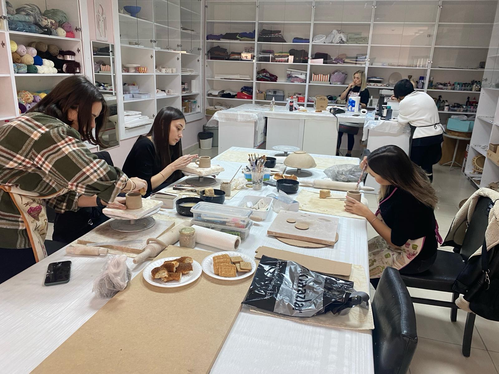 Belediye Hanımlar Lokali, Kadınların Uğrak Yeri