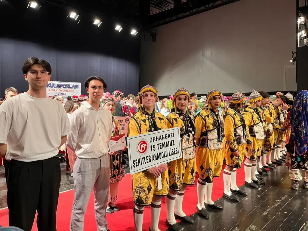 Halk Oyunları Bölge Yarışmasında büyük başarı