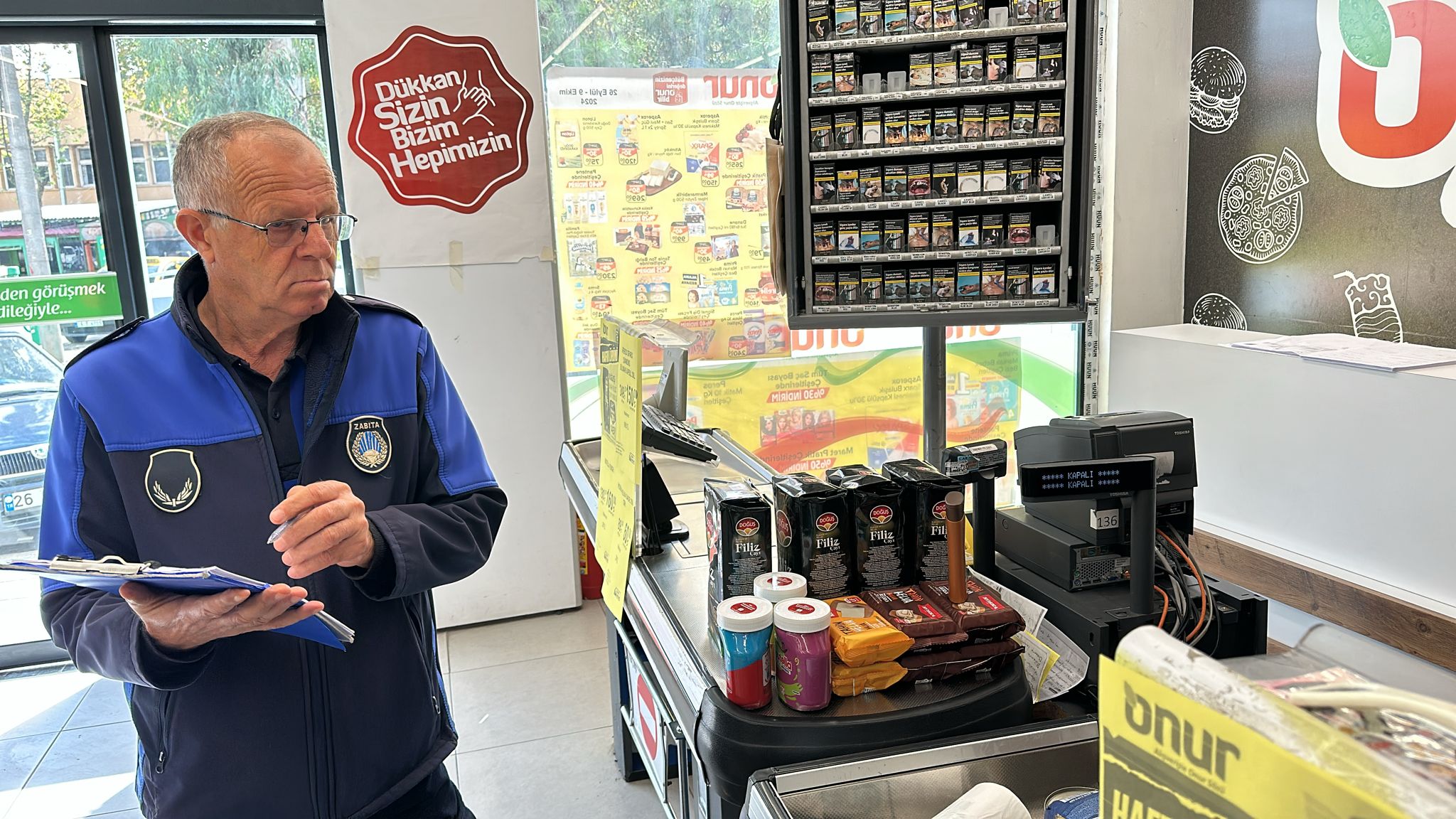 Zabıtadan  zincir  marketlere sıkı denetim